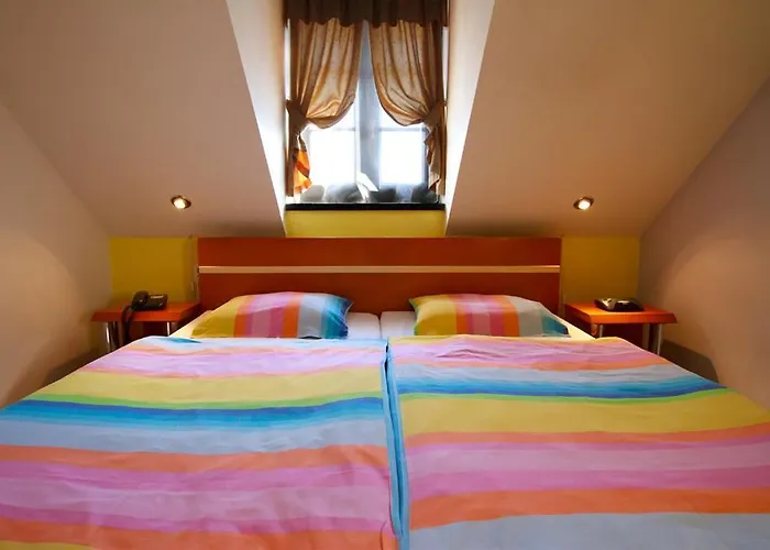 Barca Affittacamere 3*